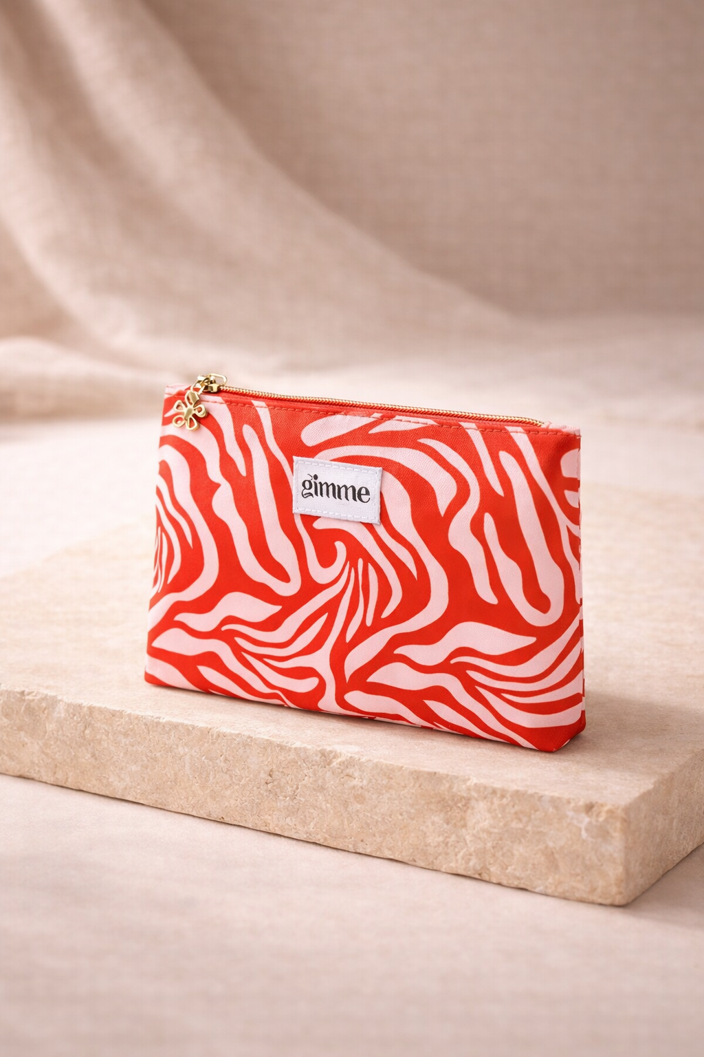 Rouge Sauvage make-up tas | Rode beauty pouch