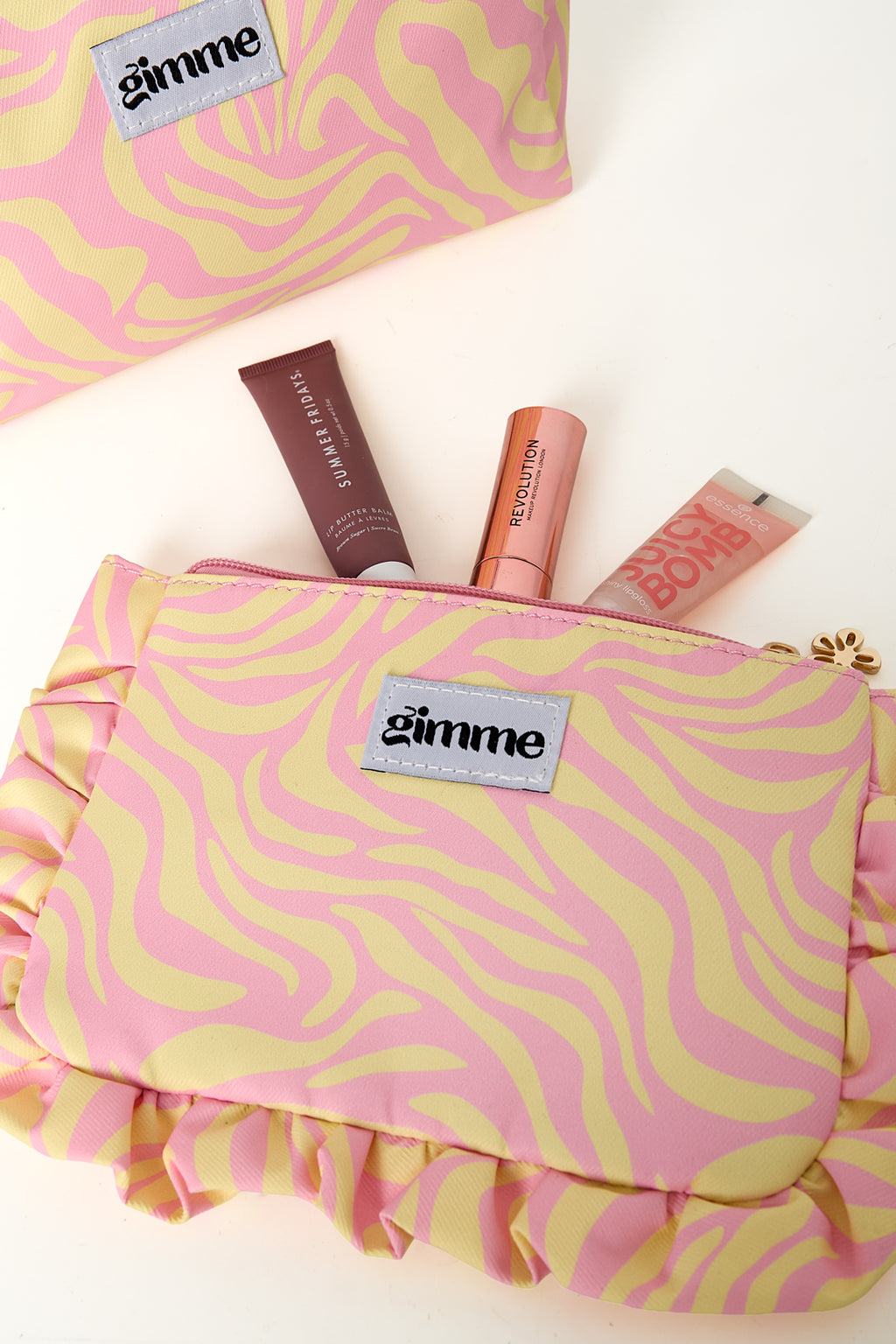 Make-up tasje met ruches in geel